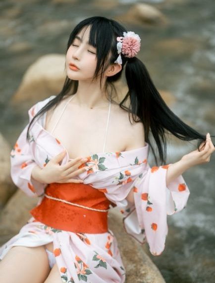 青青河边草免费观看西瓜动漫