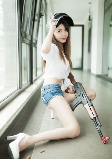 秋霞三级伦电影